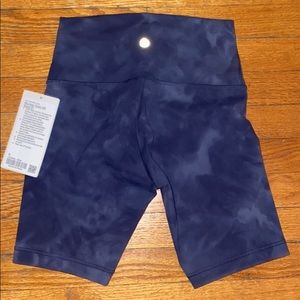 NWT Lululemon Wunder Under Shorts